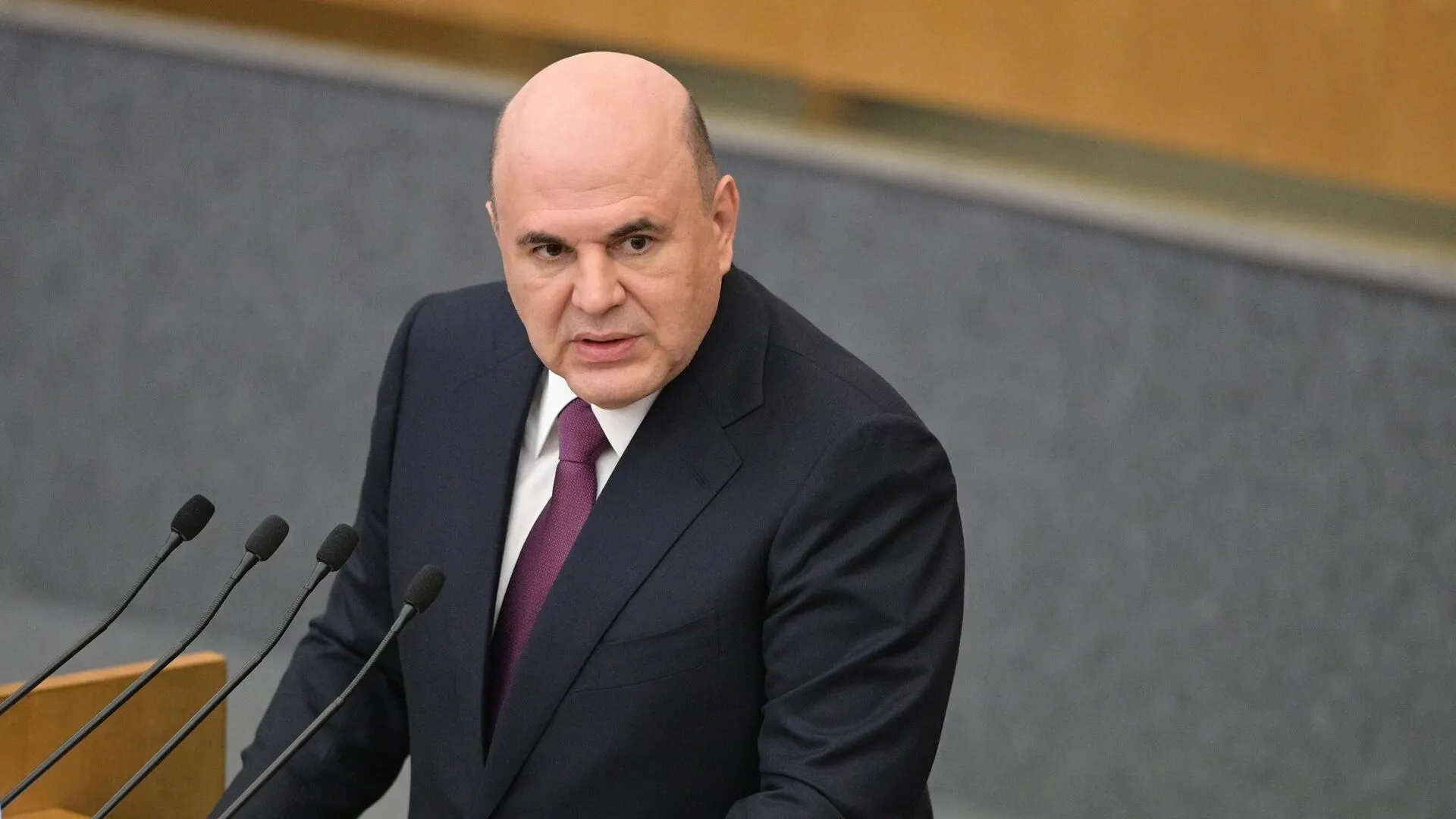 Ассоциация представителей электронной торговли выступила за поэтапное, а не одномоментное введение НДС на импортные товары, предупредив о риске ухода покупателей в нерегулируемые каналы и падения выручки российских продавцов.