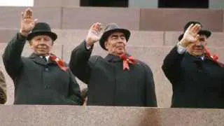 Российские власти до конца 2026 года вводят для нефтяных компаний обязательные плановые показатели по выпуску и отгрузке топлива, а также жёсткий контроль цен на АЗС на фоне серийных атак украинских БПЛА на НПЗ и скачка оптовых цен на бензин.