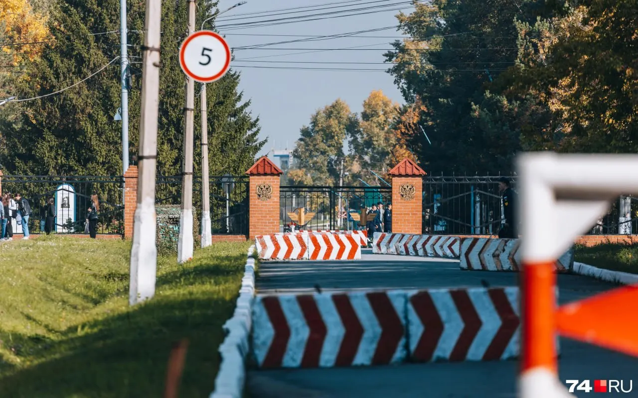 Правительство распорядилось вывести ЧВВАКУШ из подчинения Военно-воздушной академии имени Жуковского и Гагарина. Учредителем останется Минобороны, реорганизацию должны завершить к 1 сентября 2026 года, штат составит 6050 человек.