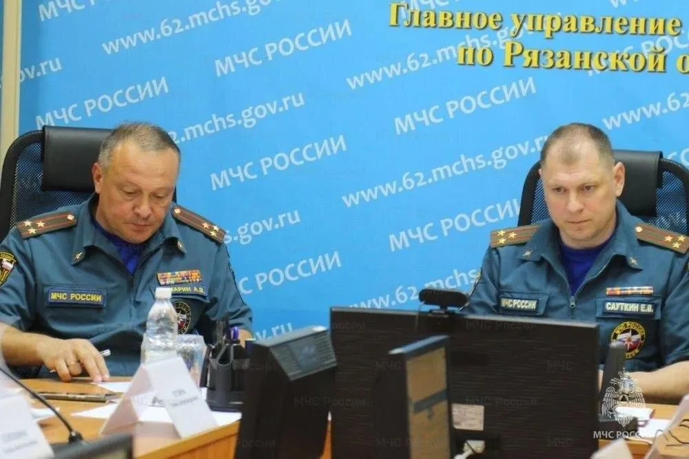 В МЧС выступили с предложением привлечь службы спасения для усиления гражданской обороны Рязани; решение пока находится на стадии обсуждения.