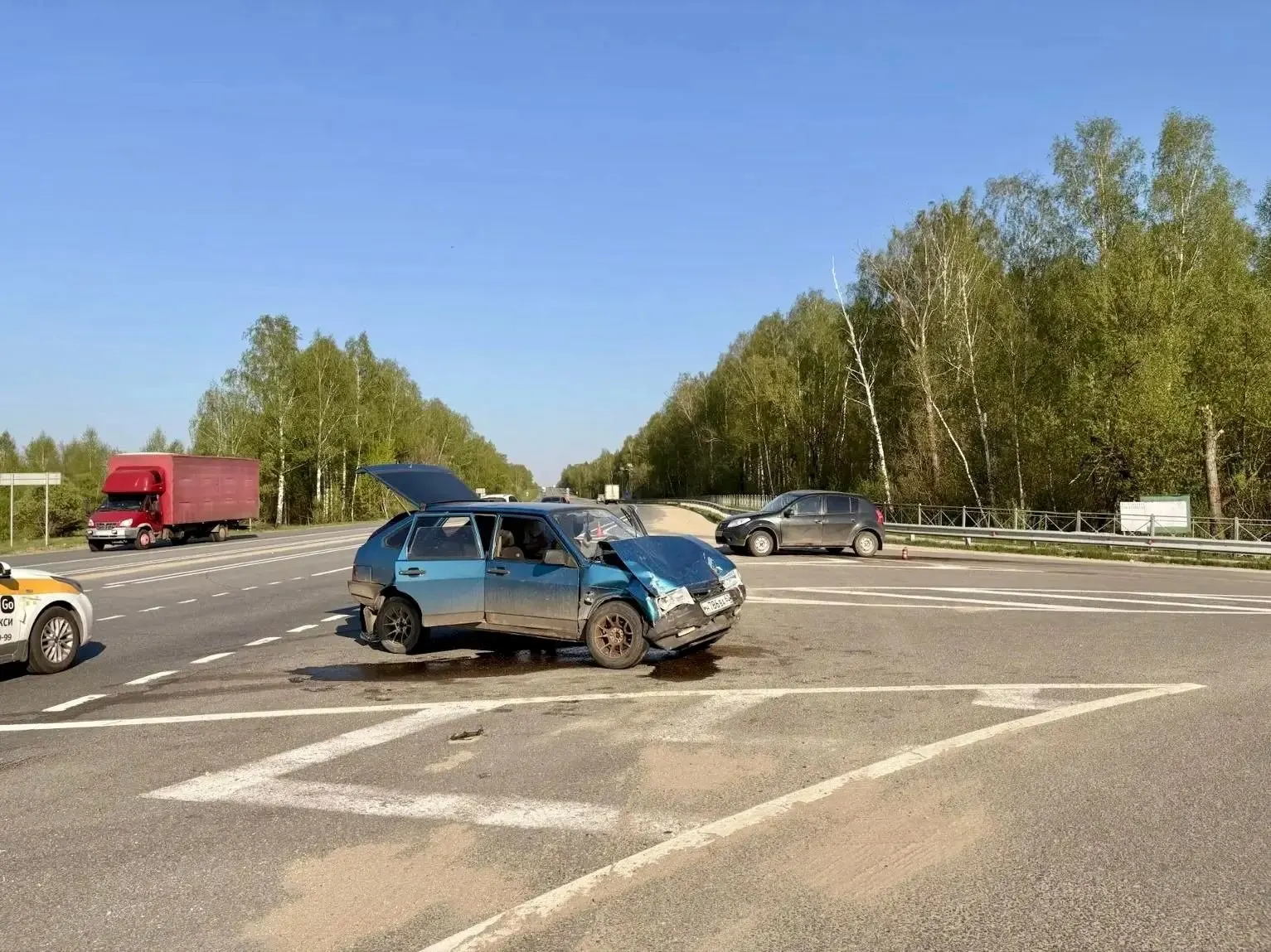 Трое человек госпитализированы после аварии на трассе М-5 в Рязанской области; среди пострадавших — ребёнок.