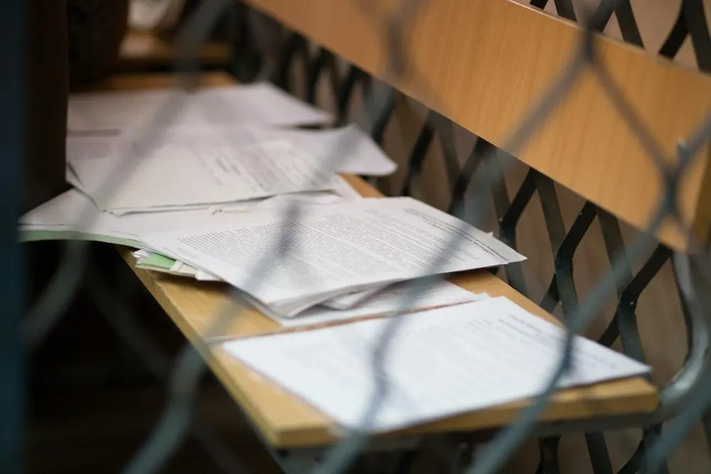 Дело о получении выплат, на которые женщина не имела права, направлено в суд; в ближайшее время будет решаться вопрос об ответственности.