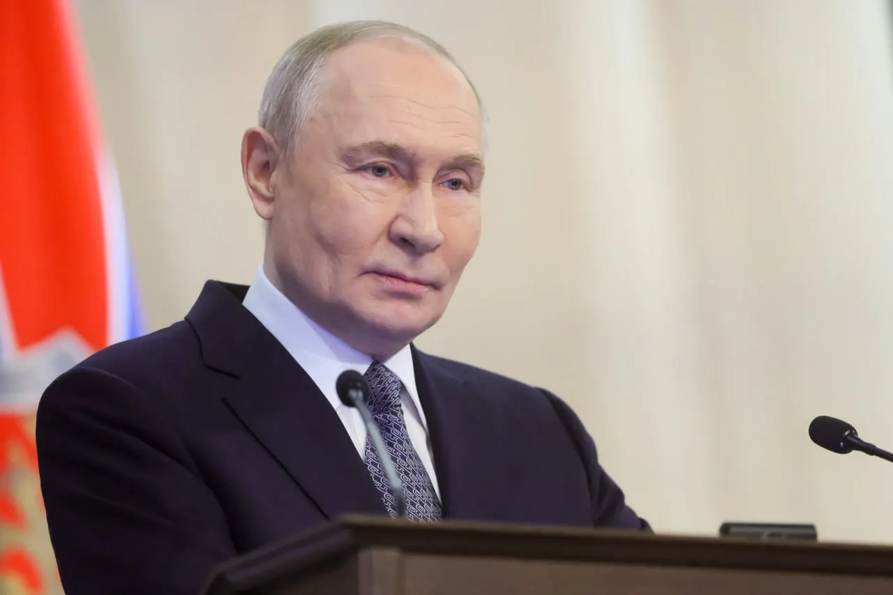 Президент России Владимир Путин приедет в Казахстан по приглашению Касым-Жомарта Токаева. В ходе визита планируются переговоры о дальнейшем укреплении стратегического партнёрства и союзных отношений.