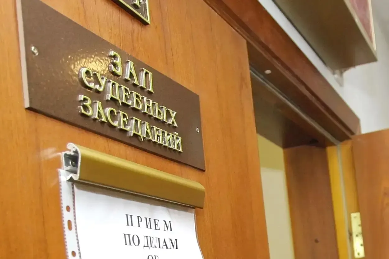 Большинство осуждённых получили сроки 10–15 лет; правозащитники считают официальную статистику заниженной, а число приговоров по «шпионским» статьям резко выросло.