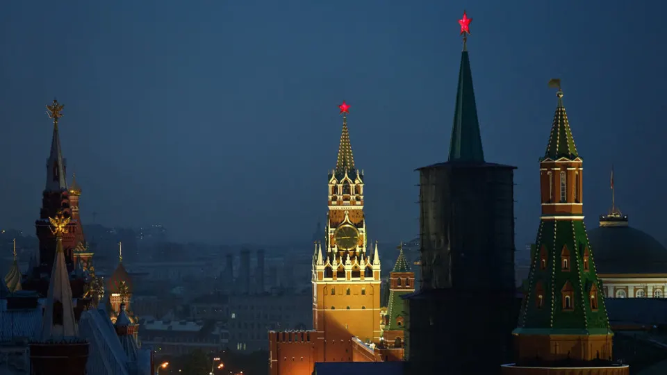 Утекшие файлы описывают масштабную операцию по созданию сети фальшивых справочных сайтов, клонов «Википедии» и подставных аналитических центров для тренировки ИИ и манипуляции результатами поисковых систем в интересах прокремлёвских нарративов.