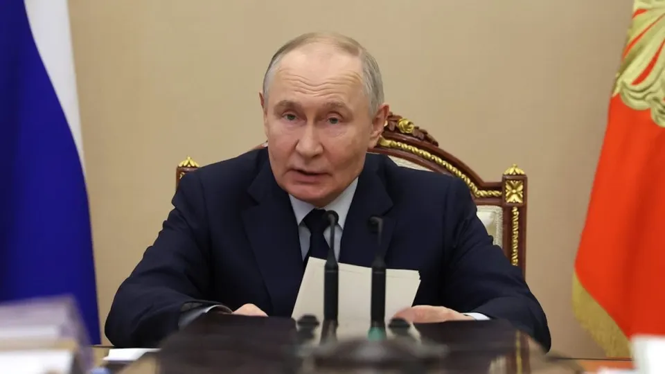 Президент заявил, что инвестиционная пауза отсутствует, назвал факторы сдержанности и оценил действия правительства на фоне рекордного падения вложений в первом квартале.