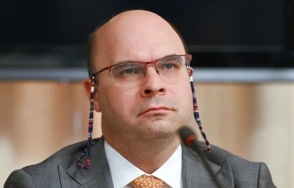Заместитель председателя Банка России заявил, что проценты по вкладах должны лишь защищать сбережения от инфляции, но не обеспечивать «жизнь бездельника-рантье».