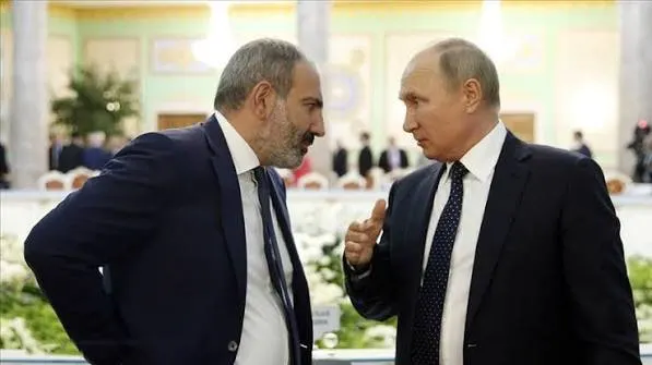 Премьер-министр Армении провёл телефонный разговор с Владимиром Путиным и потребовал принять меры из‑за ограничений на импорт армянской продукции; в беседе также подняли тему возможного референдума о будущем интеграции страны.