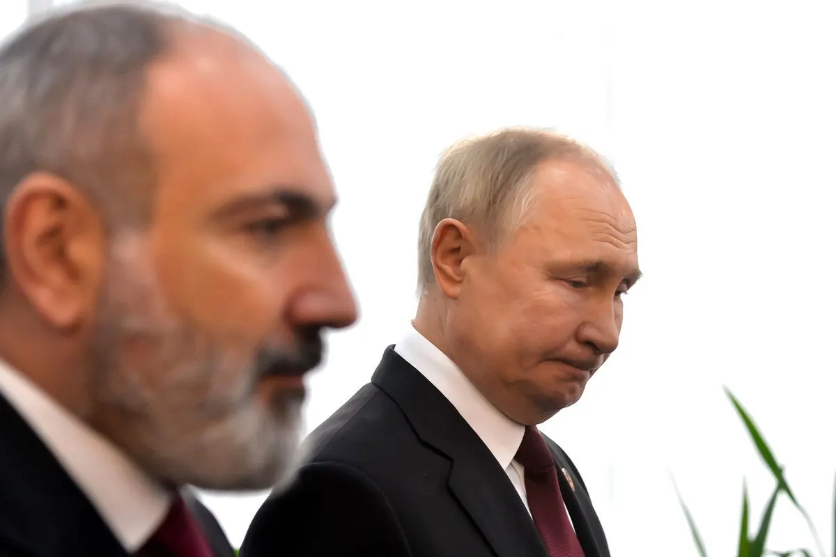 За январь—май 2026 года товарооборот составил $2,196 млрд — снижение на 21,5%. Доля России в структуре торгового обмена сократилась с 35,1% до 28%. На ситуацию повлияли ограничения на ввоз и дипломатические переговоры.