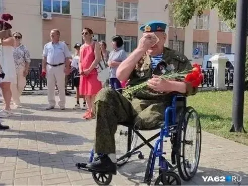 Малков обратился к рязанцам в День ветеранов боевых действий, выразив благодарность всем ветеранам, отдельно отметив участников специальной военной операции и подчеркнув важность памяти о тех, кто не вернулся с поля боя.