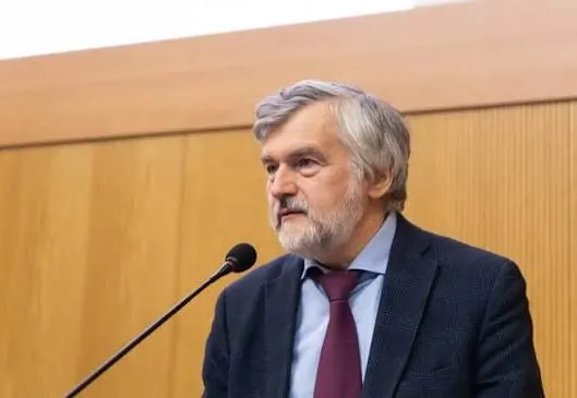 Главный экономист ВЭБа Андрей Клепач уволен после того, как обсуждалось состояние экономики России и перспектив её развития.