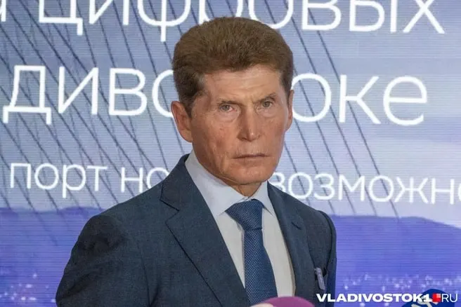 Госдума единогласно поддержала кандидатуру Олега Кожемяко на должности заместителя председателя правительства России и полпреда президента в Дальневосточном федеральном округе; голосование прошло открыто.