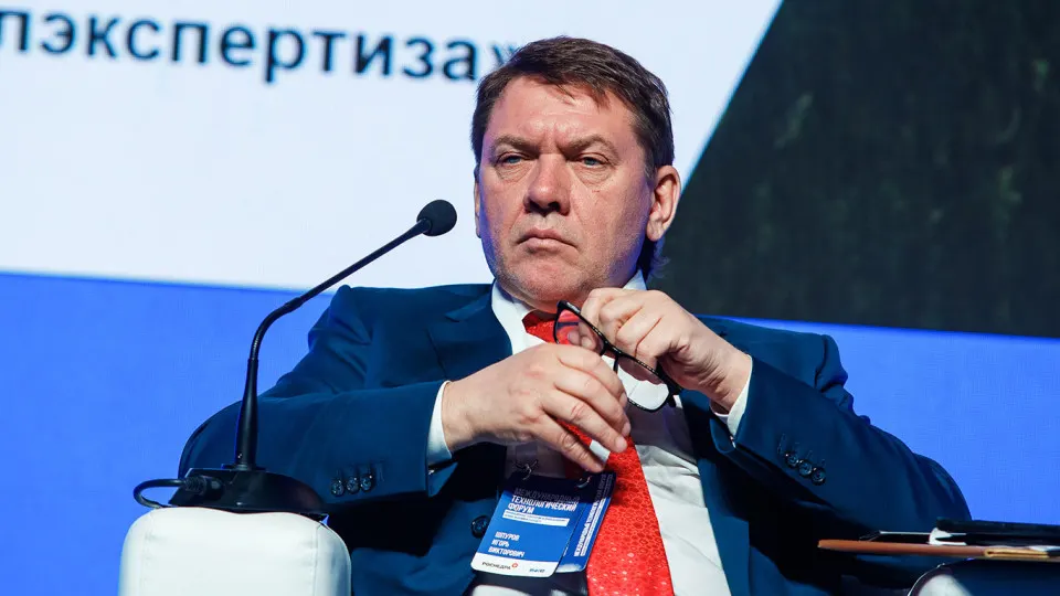 Гендиректор ФБУ ГКЗ задержан по подозрению в крупной взятке; ведутся следственные действия.