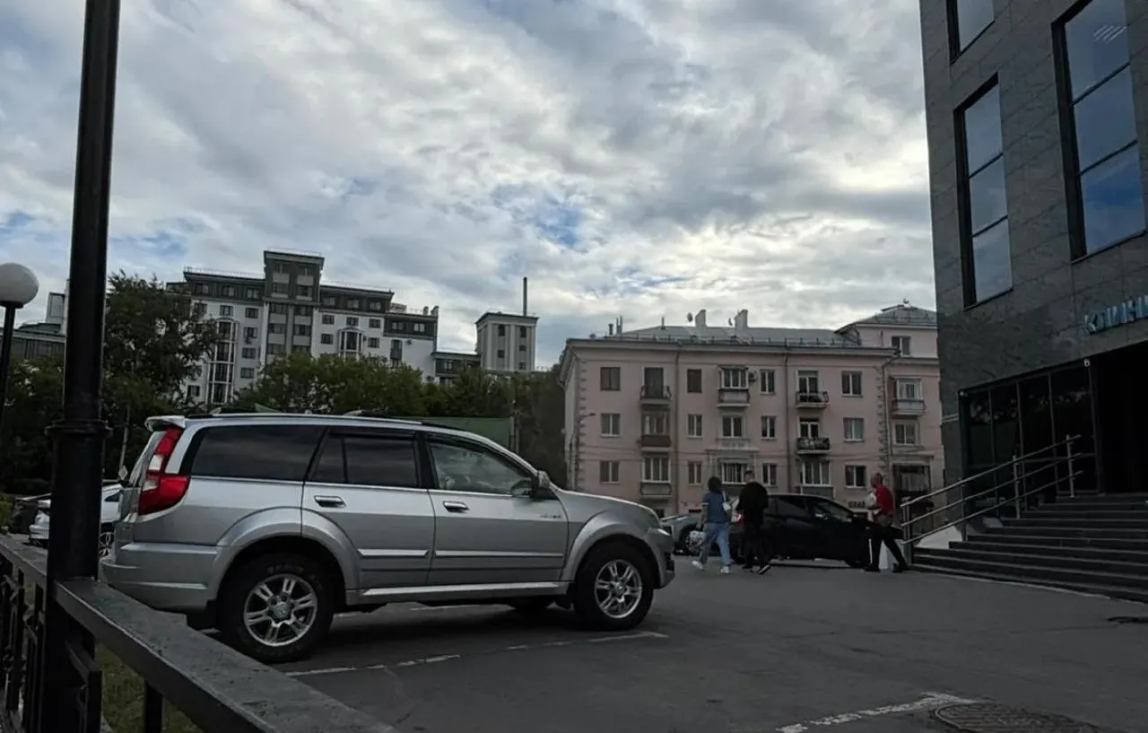 Парковка в центре города будет ограничена на часть дня 2 октября.
