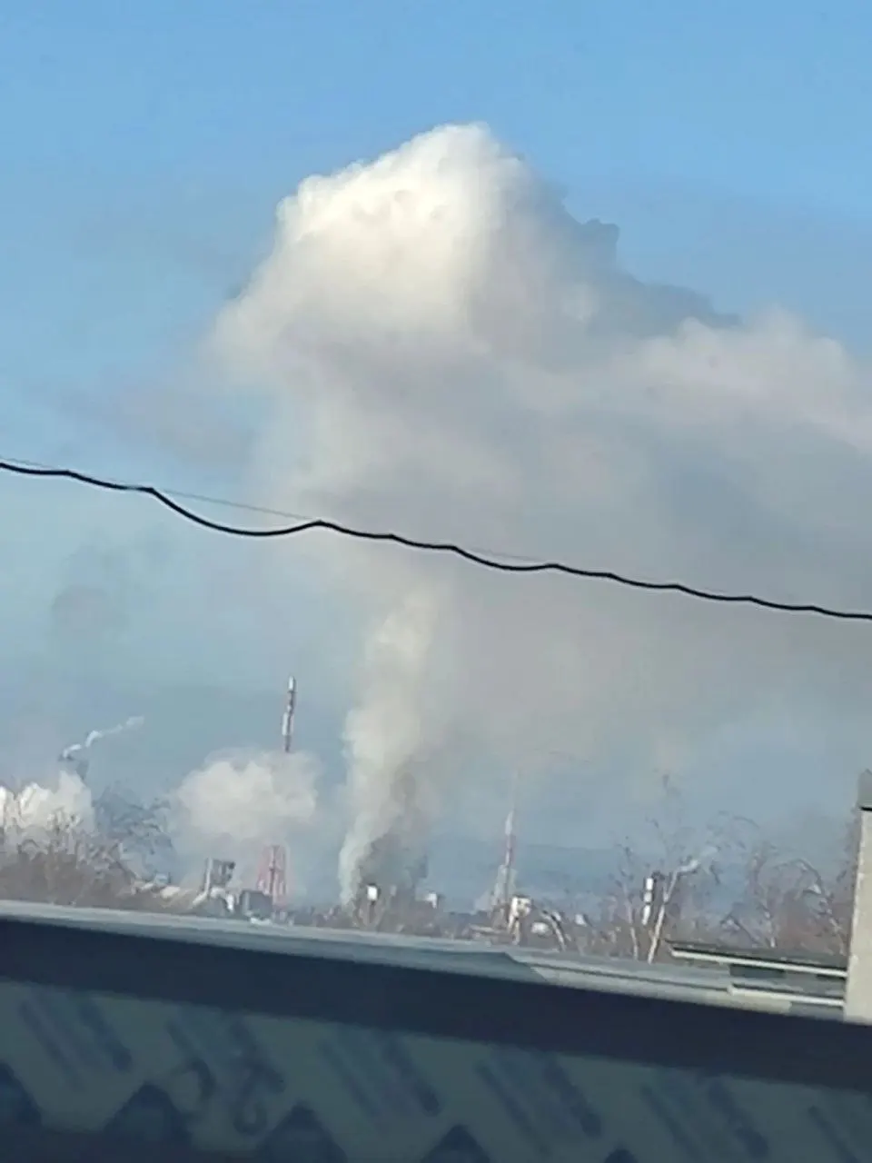 Дроны атаковали Городецкий округ Нижегородской области и Березники: пострадали люди, повреждены дома и образовательные объекты; над регионом продолжают работать силы ПВО.
